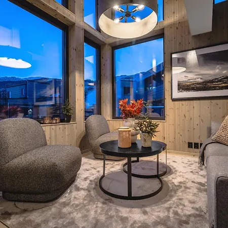 Exclusive By The Slopes In Chalet