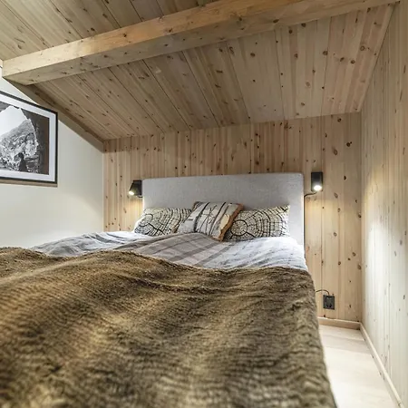 Exclusive By The Slopes In Chalet