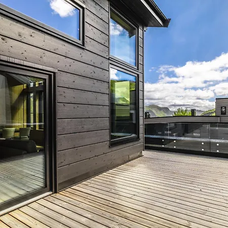 Chalet Exclusive By The Slopes In